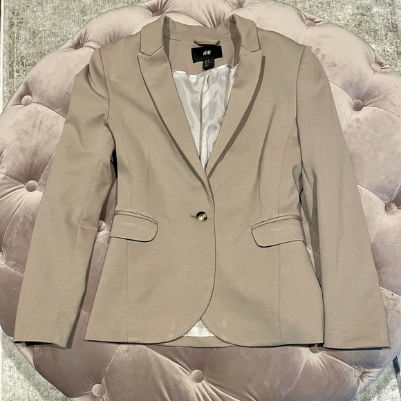 H&M Tan / Khaki Blazer